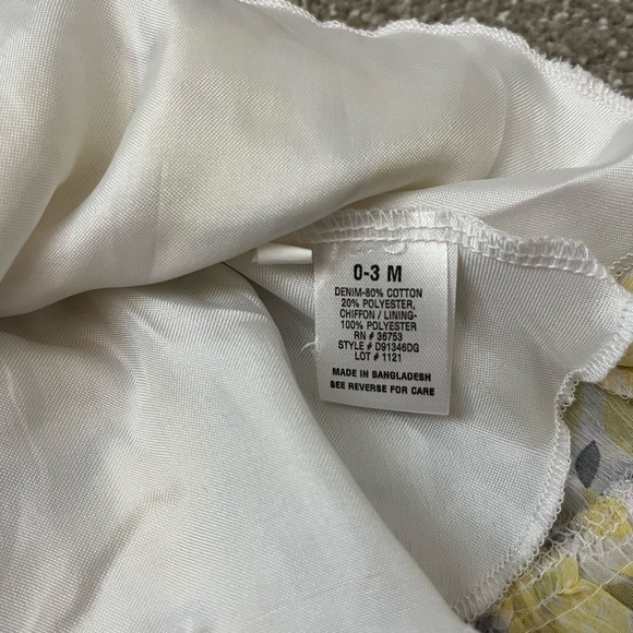 DDG Darlings 0-3 Month Baby Girl Dress Yellow - Picture 3 of 3